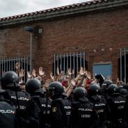 Charges policières du 1er octobre (Carles Palacio i Berta)
