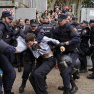 Police brutality on October 1, 2017 (David Borrat)