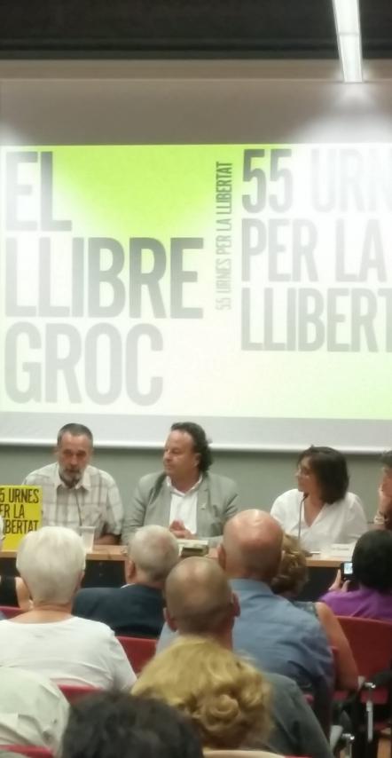 Presentation of the "yellow book" in the Casa de la Generalitat, in Perpignan